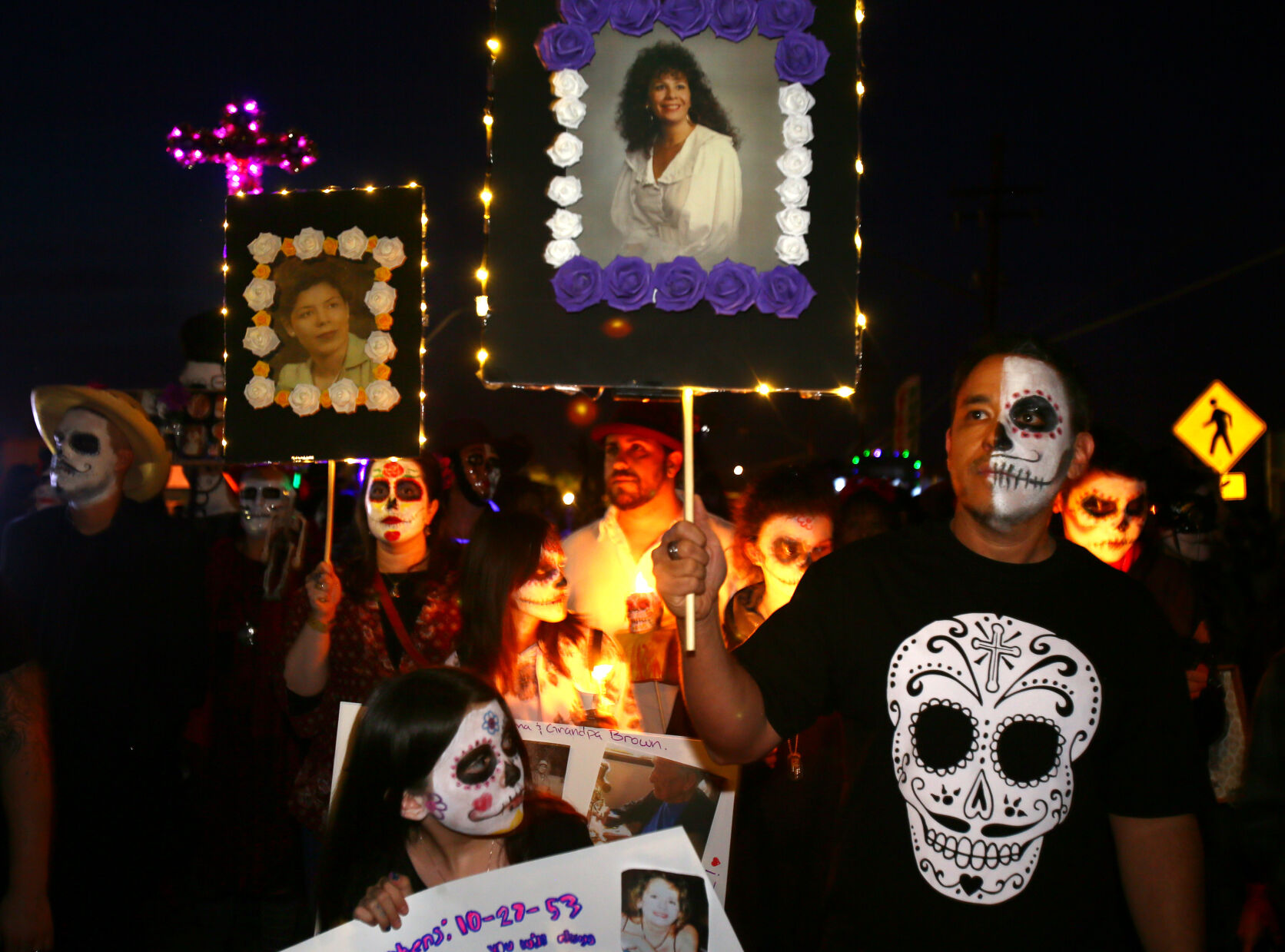All Souls Procession, 蜜柚直播